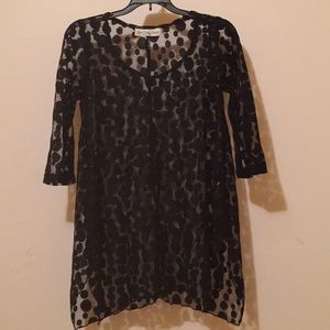 🌹Sole Dione Studio sheer over shirt. SZ-S